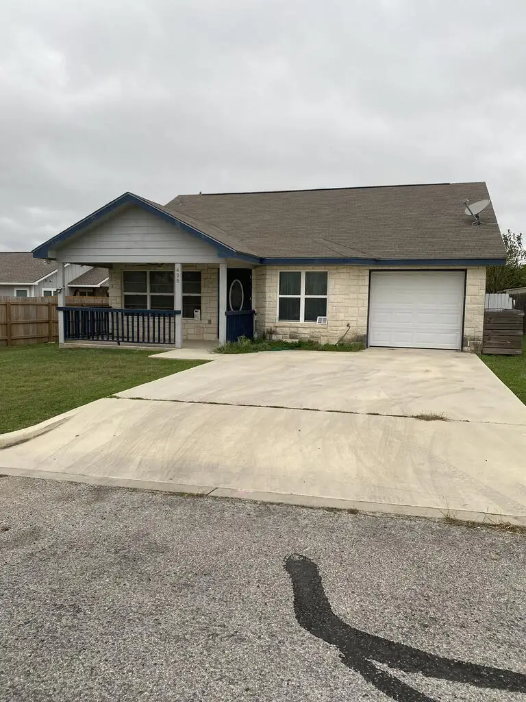 496 Caddo Lane, Kerrville, TX 78028 - #2