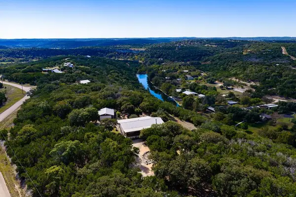 240 Pikes Peak, Kerrville, TX 78028