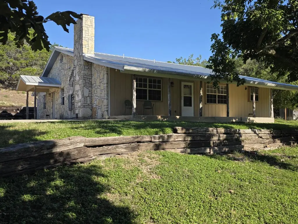 535 Camino Real, Kerrville, TX 78028 - #1