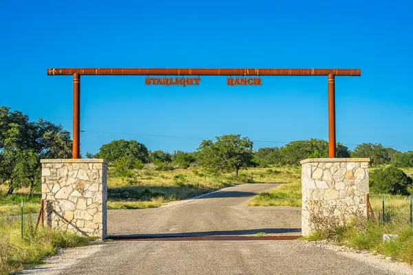 461 Taurus Lane, Harper, TX 76849
