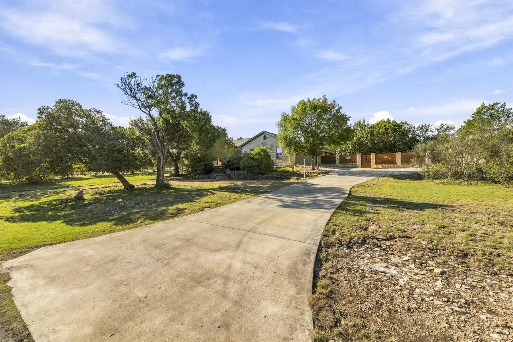 312 Cave Springs Dr, Ingram, TX 78024 - #1