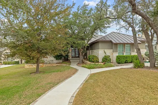 1009 Club House Rd, Kerrville, TX 78028
