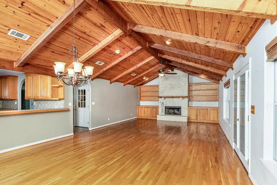 321 Red Oak, Ingram, TX 78025 - #2