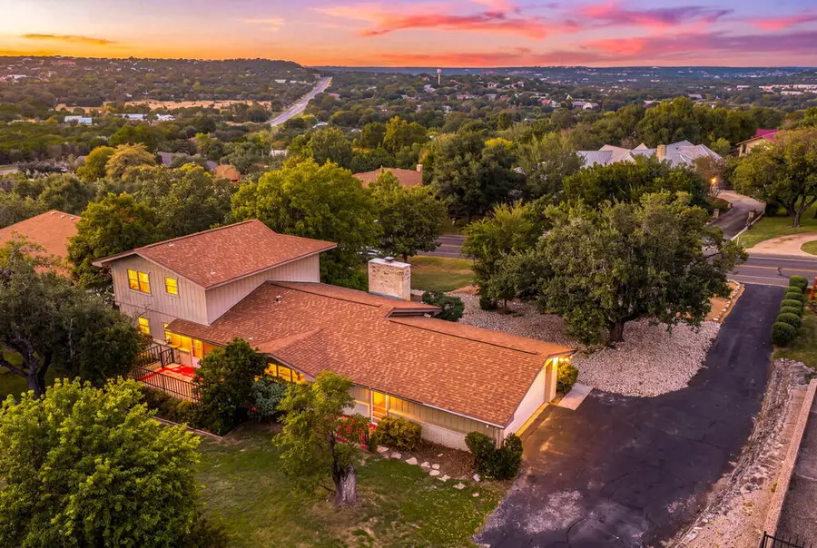 207 Riverhill Blvd, Kerrville, TX 78028 - #2