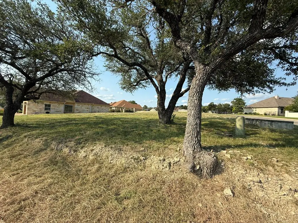 1902 Valencia Dr, Kerrville, TX 78028 - Image #1
