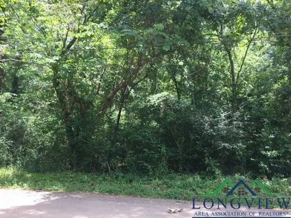 1516 E Lantrip, Kilgore, TX 75662