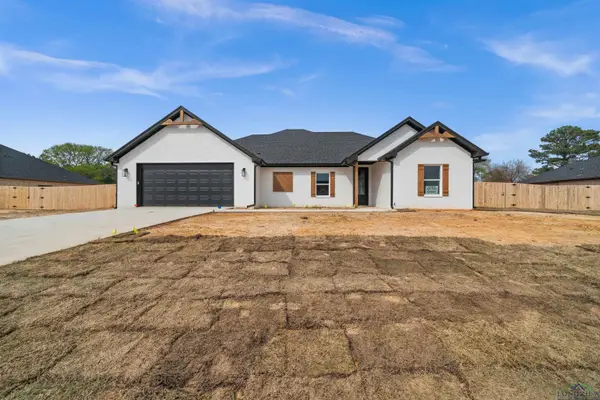 19324 Cedarpark Place, Lindale, TX 75771