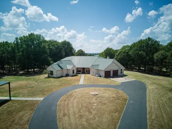 263 CR 1602, Linden, TX 75563