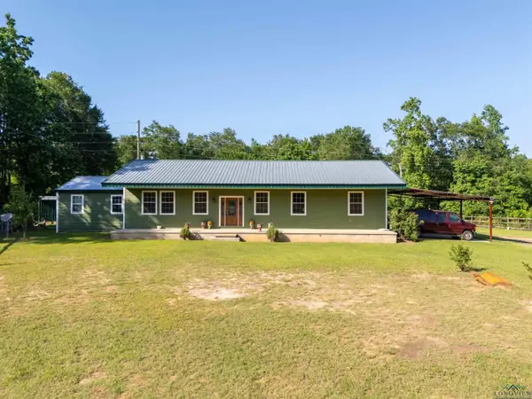 7593 Gardenia Rd, Gilmer, TX 75645