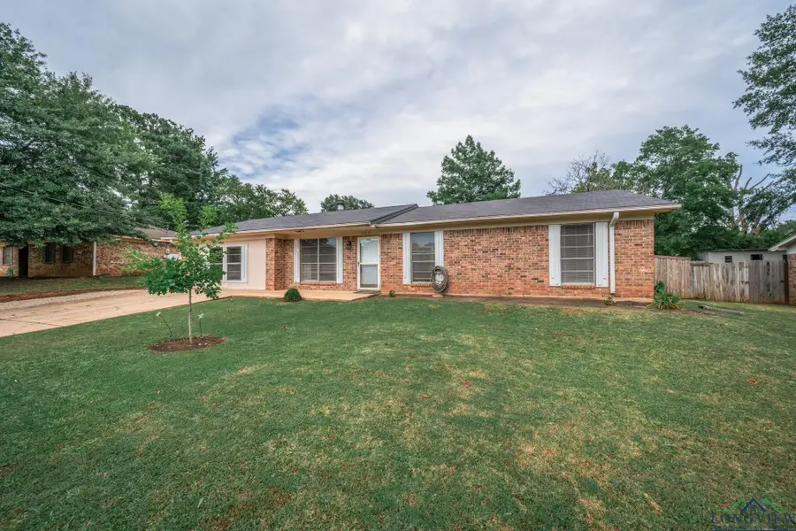 305 Dalee Dr, Hallsville, TX 75650 - Image #3