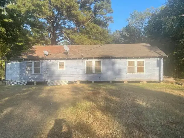 8984 N CR 165, Overton, TX 75684