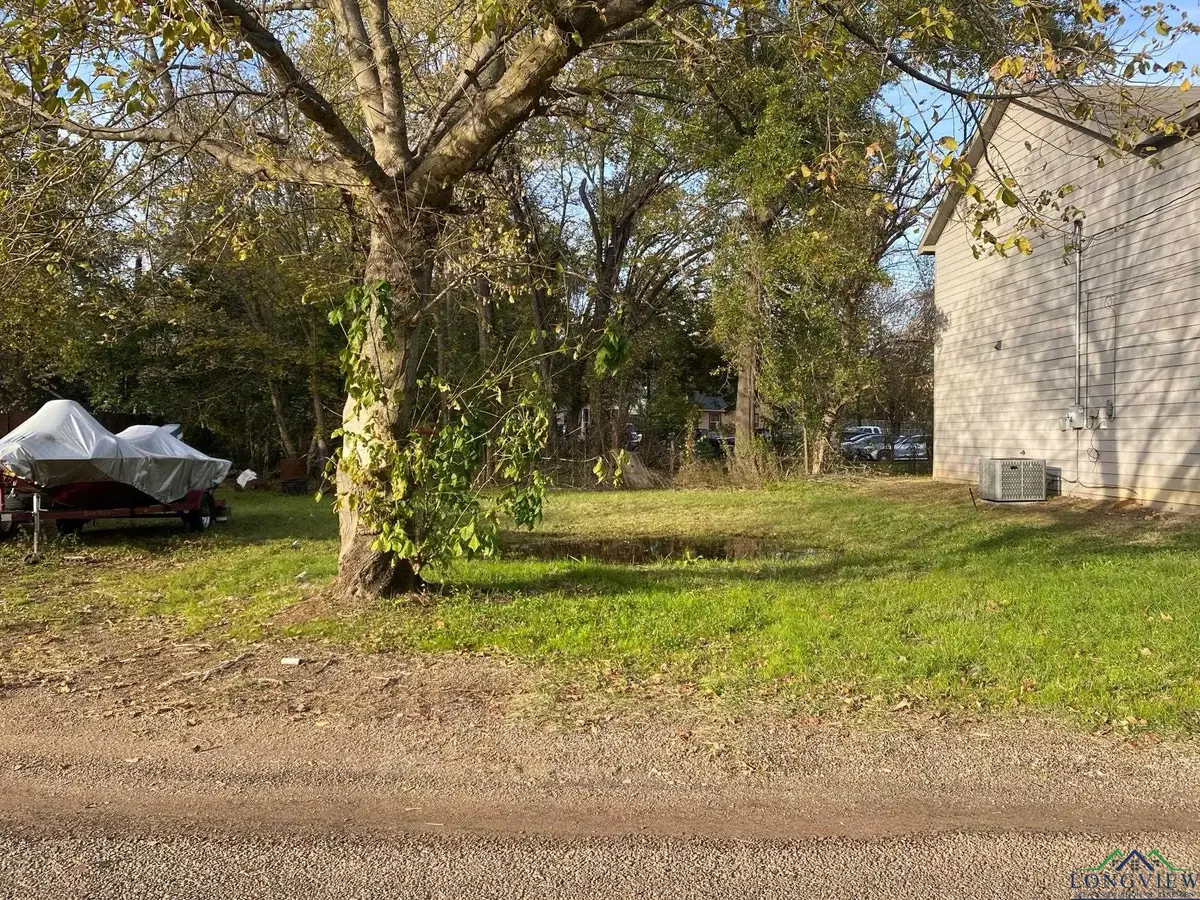 803 W Walnut St., Longview, TX 75601 - Image #1