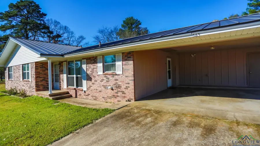 565 FURRH RD., Waskom, TX 75692 - Image #2