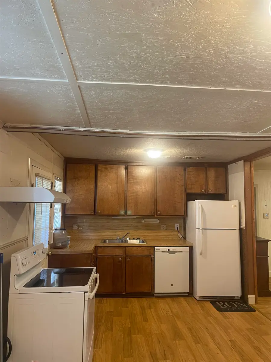 310 Fannin, Lone Star, TX 75668 - #2
