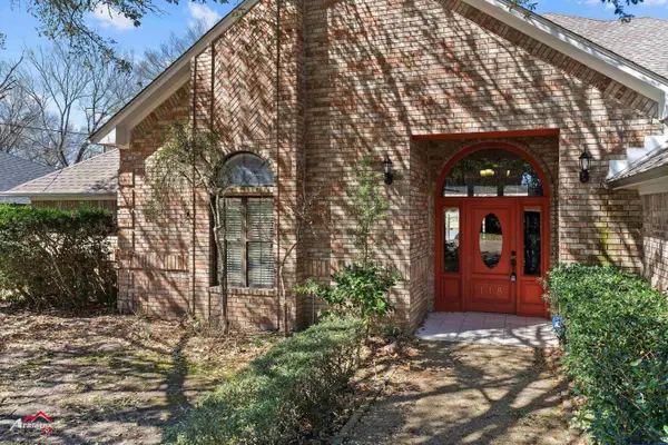 118 Williamsburg Lane, Bullard, TX 75757