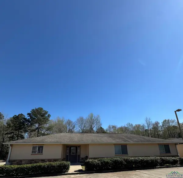 2307 SE LOOP, Carthage, TX 75633