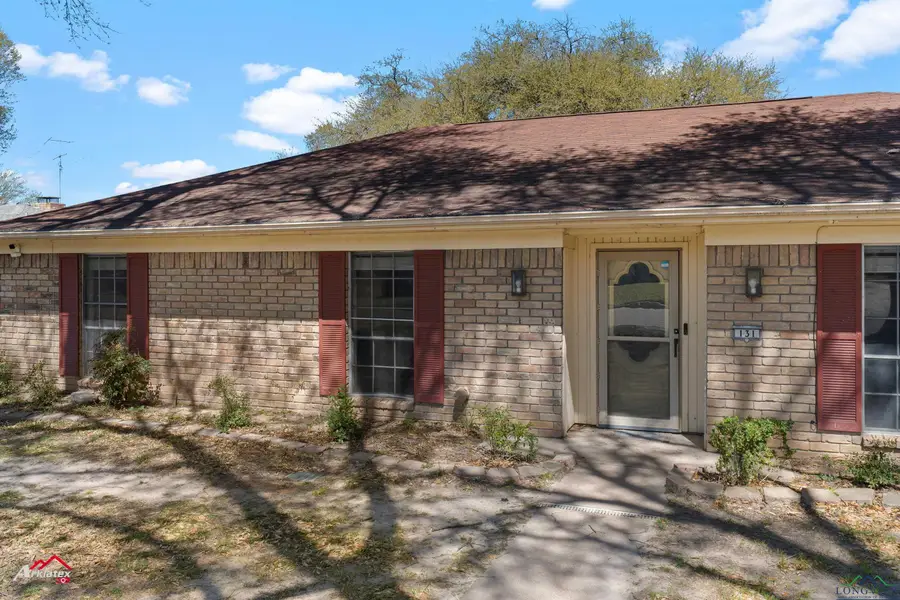 131 Briarmeadow Dr, Longview, TX 75604 - Image #2