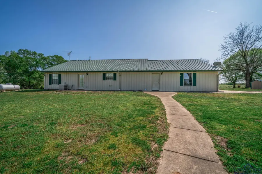 620 County Road 3332, Omaha, TX 75571 - Image #2