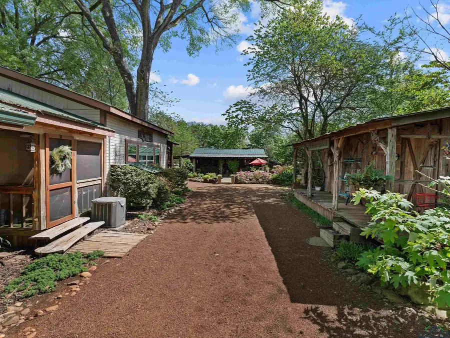 110 PR 2624, Karnack, TX 75661 - Image #3