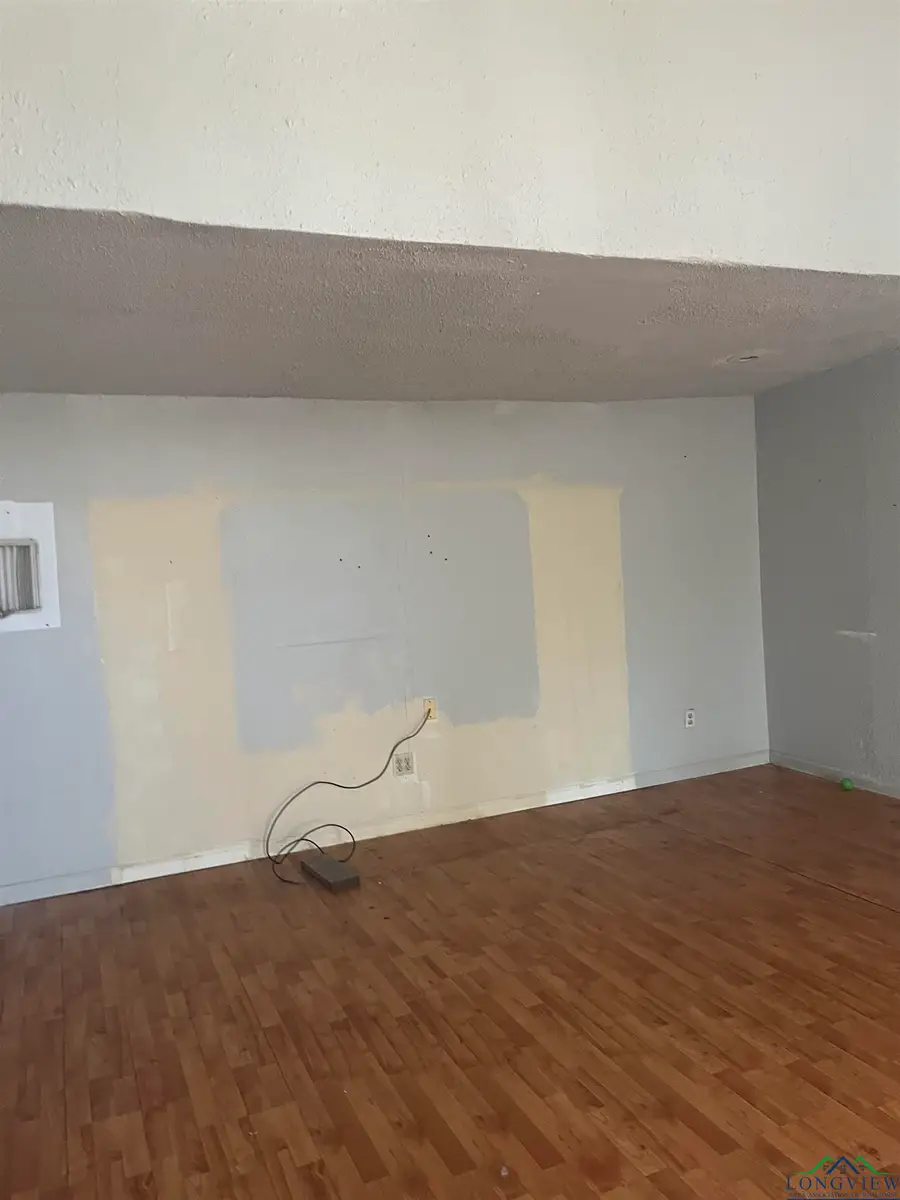 1401 Gay St, Longview, TX 75602 - Image #3
