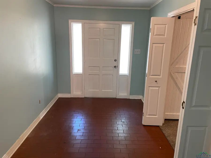 201 W Gilmer St., Big Sandy, TX 75755 - Image #3