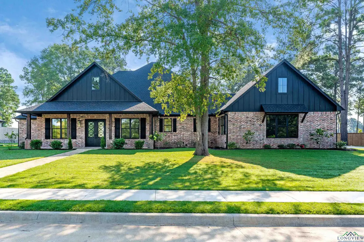 145 Waterfowl Ln, Longview, TX 75602 - Image #1