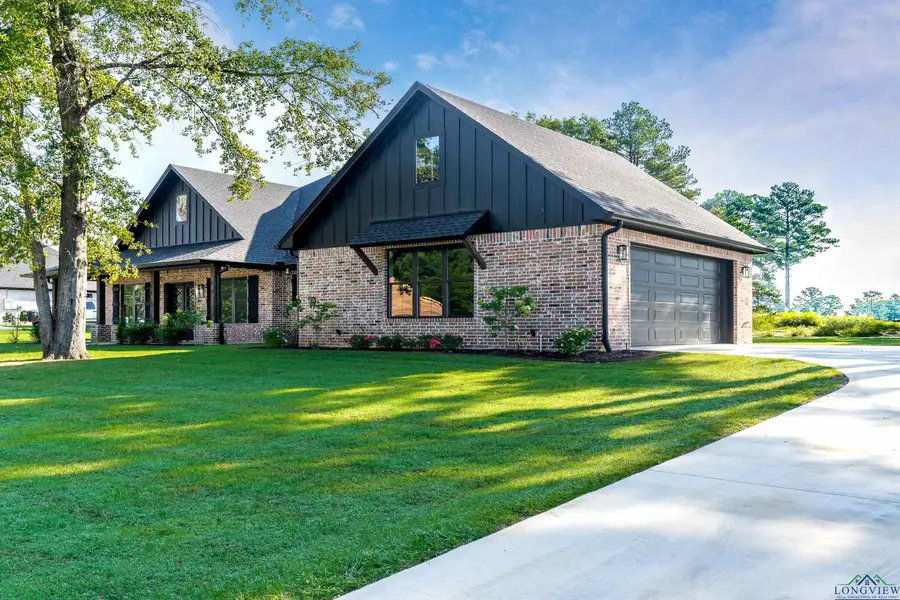 145 Waterfowl Ln, Longview, TX 75602 - Image #2