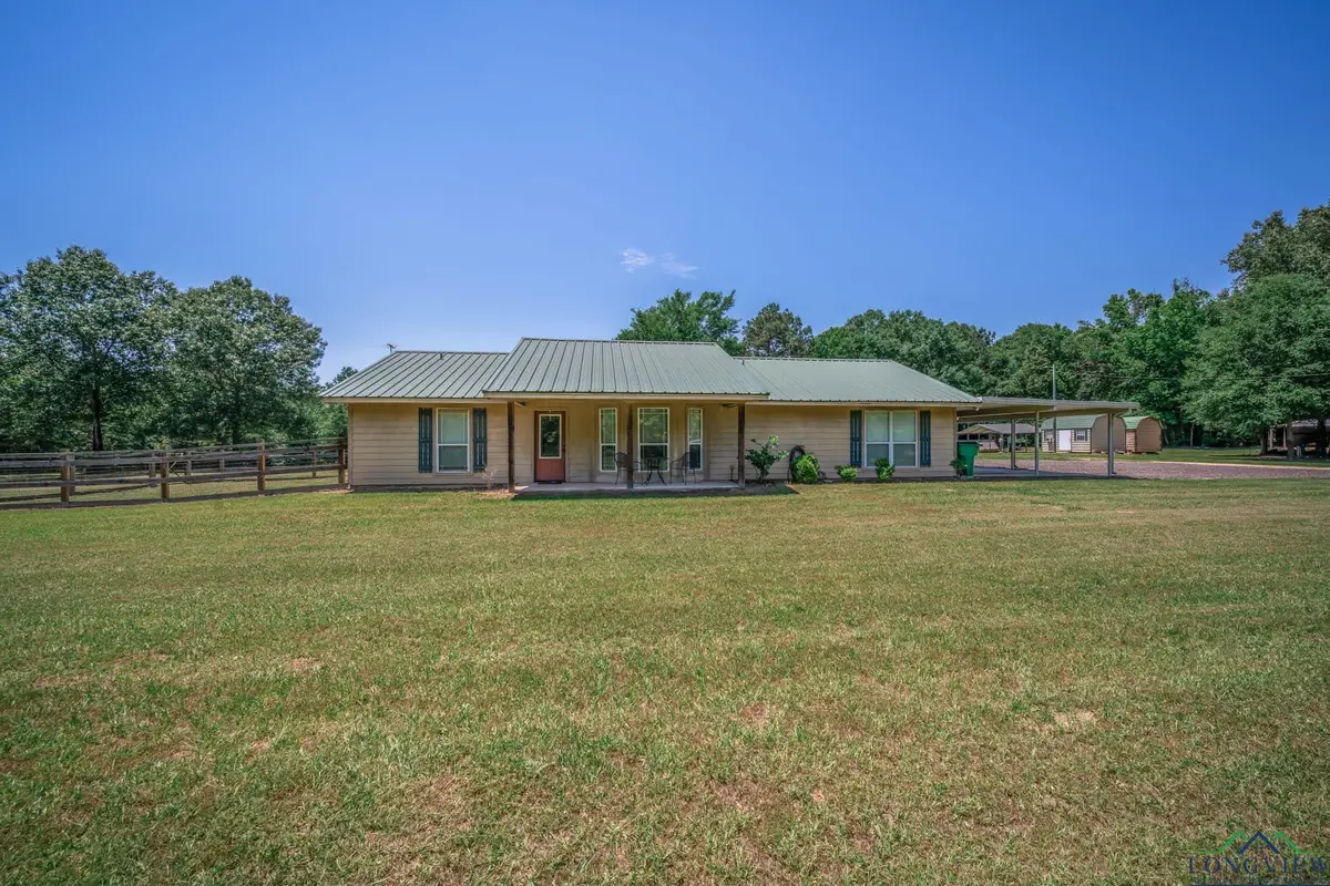342 W Doctors Rd, Longview, TX 75602 - Image #1