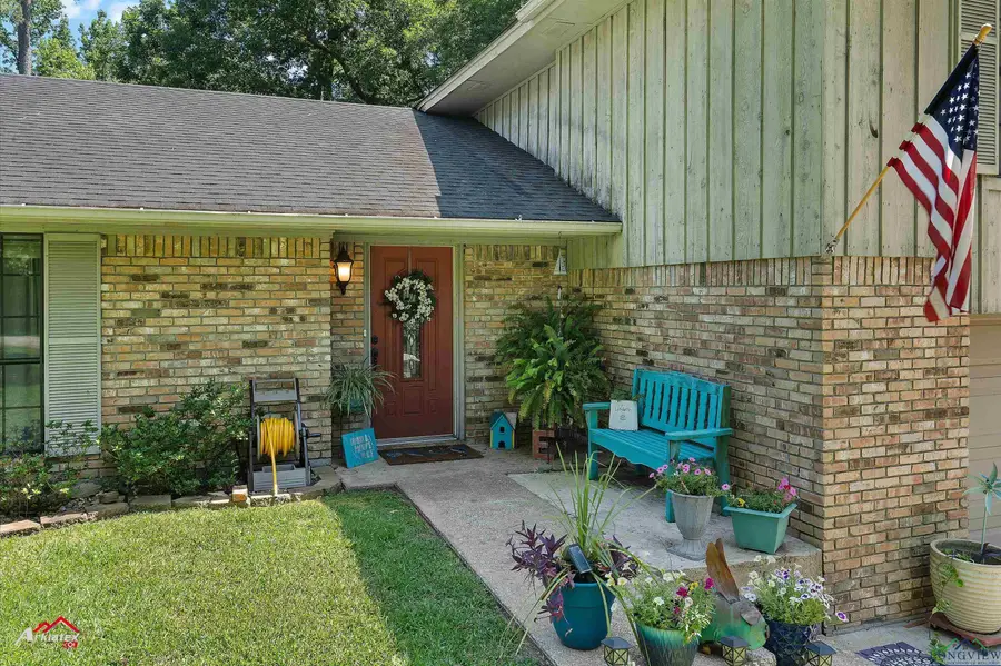 905 Moonbeam Avenue, Center, TX 75935 - Image #2