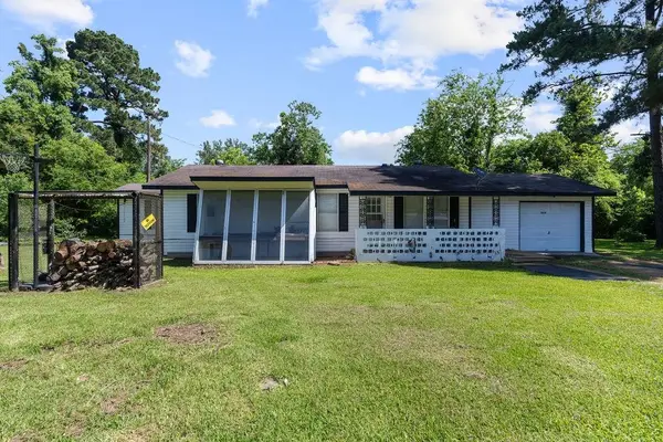 9819 US Hwy 84E, Joaquin, TX 75954