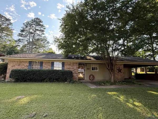 909 Stewart, Atlanta, TX 75551