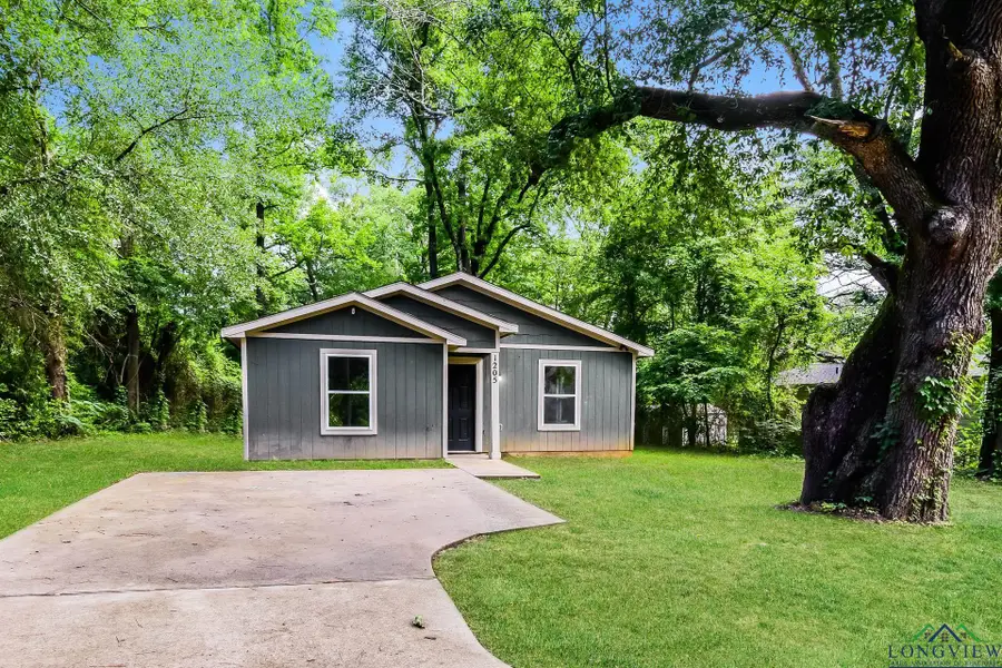 1205 Booker Street, Longview, TX 75602 - Image #2