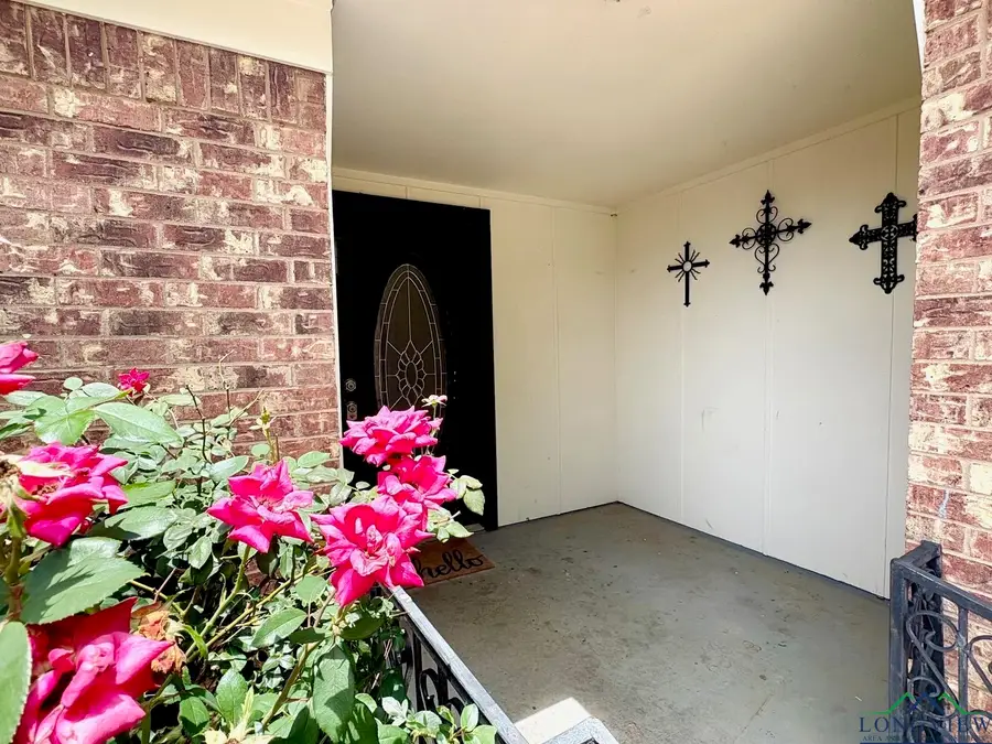 1522 Duncan Dr., Henderson, TX 75654 - Image #3