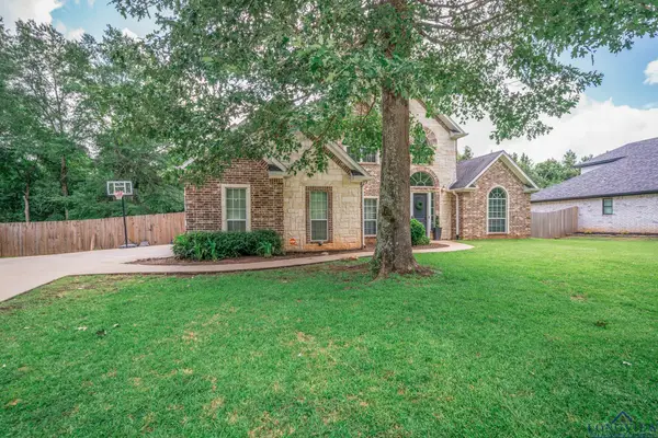1414 Nottingham, White Oak, TX 75693
