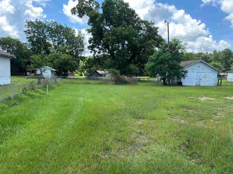 6966 N US HWY 79, De Berry, TX 75639 - Image #2