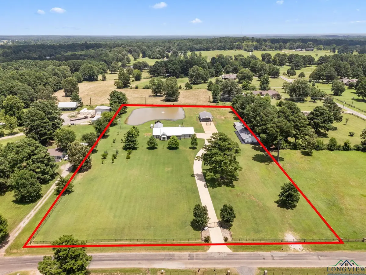 2533 E County Road 186, Kilgore, TX 75662 - Image #1