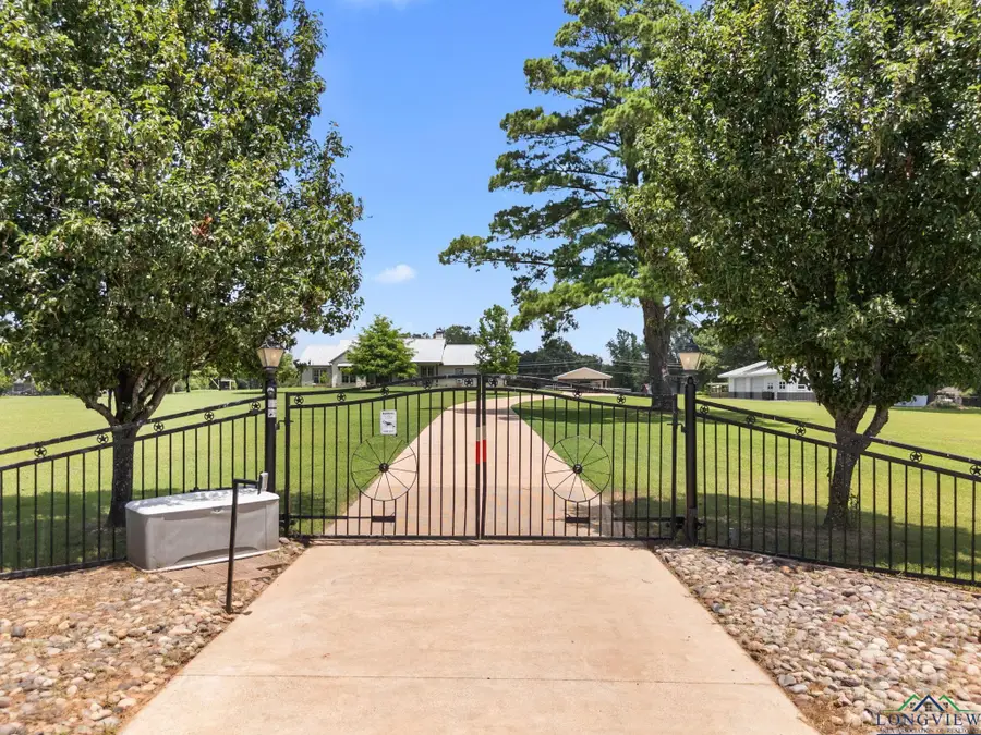 2533 E County Road 186, Kilgore, TX 75662 - Image #2