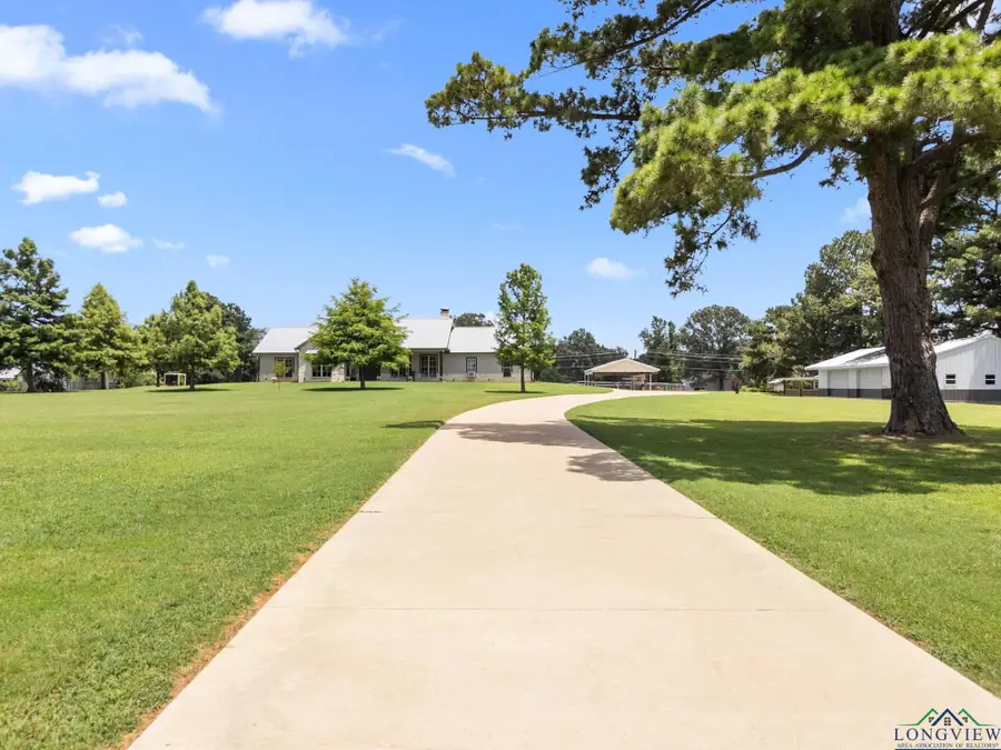 2533 E County Road 186, Kilgore, TX 75662 - Image #3