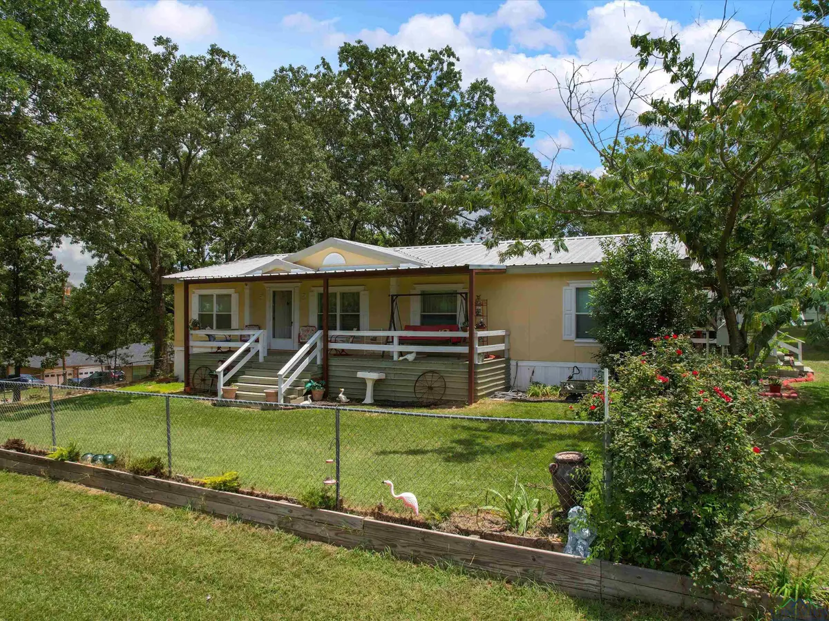 2811 Medlin rd, Gilmer, TX 75645 - Image #1