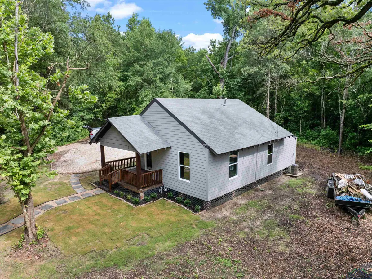 200 Jenkins St, Henderson, TX 75652 - Image #1