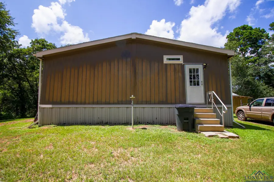5594 E Noonday Rd, Hallsville, TX 75650 - Image #2