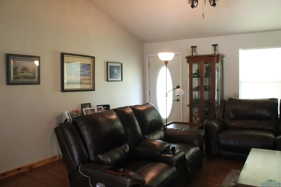 6492 N FM 726, Diana, TX 75640 - Image #3