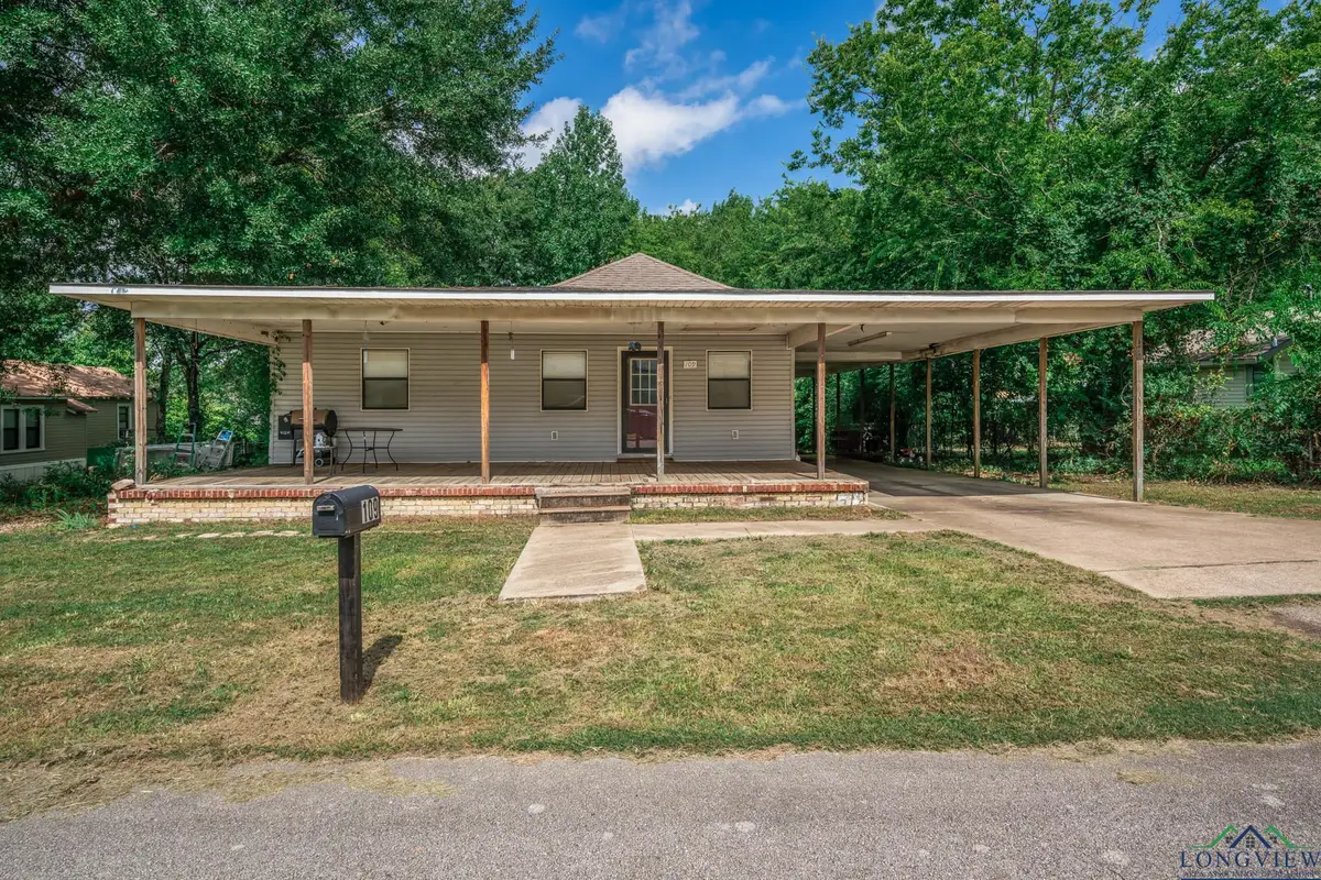 109 N Stewart Street, White Oak, TX 75693 - Image #1