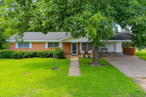 2206 Hendricks, Gladewater, TX 75647