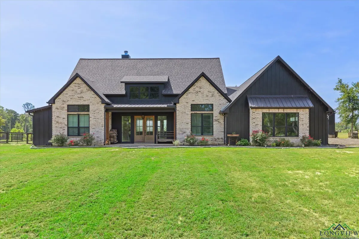 4378 BUIE RD, Diana, TX 75640 - Image #1