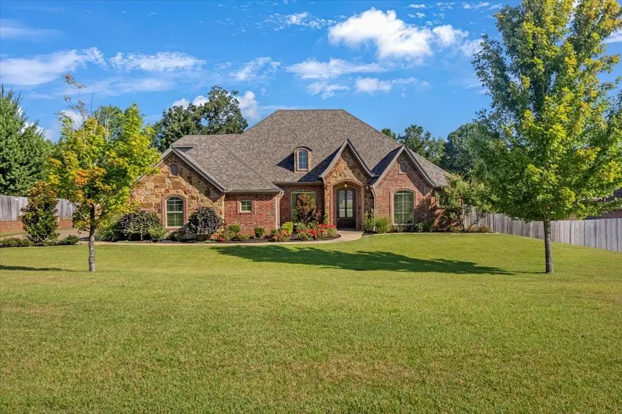 170 Ashbriar Lane, Longview, TX 75605 - #2