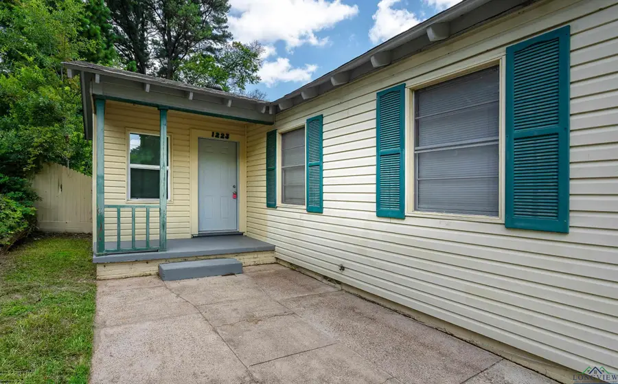1223 Pine St, Longview, TX 75601 - Image #2