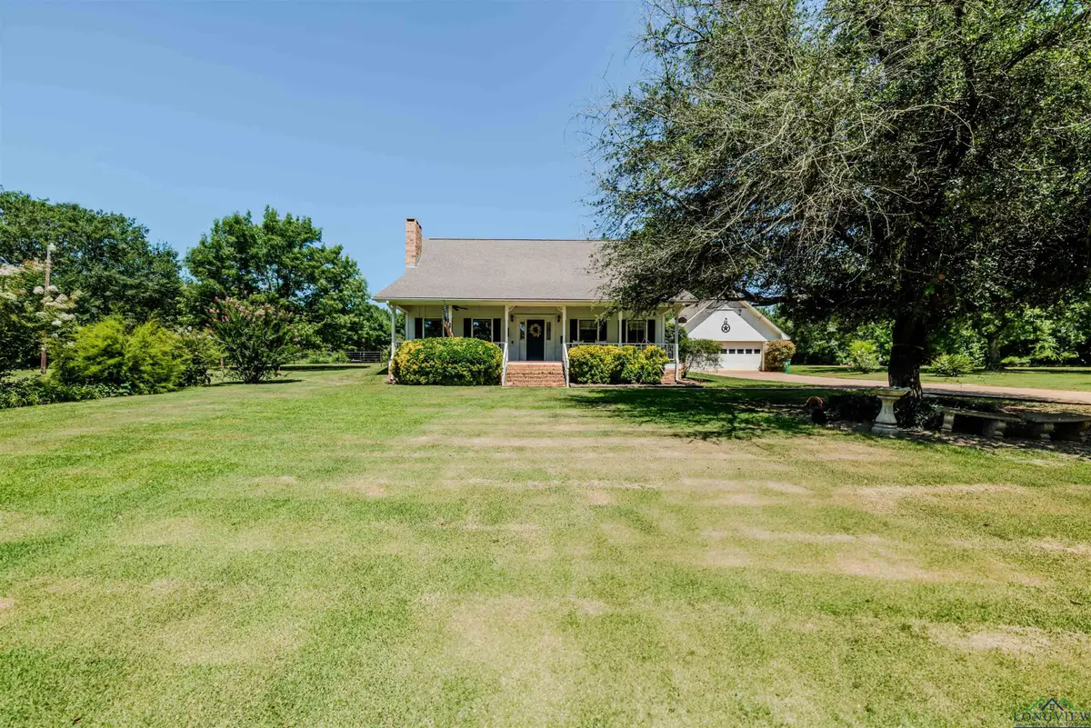 7686 Gopher Rd, Gilmer, TX 75644 - Image #1