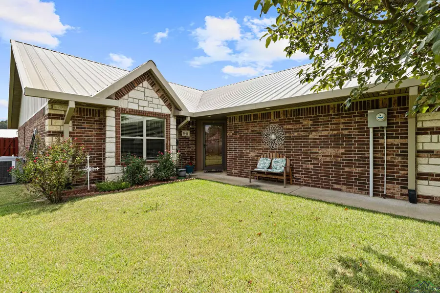 1444 Garner LN, Longview, TX 75605 - Image #2
