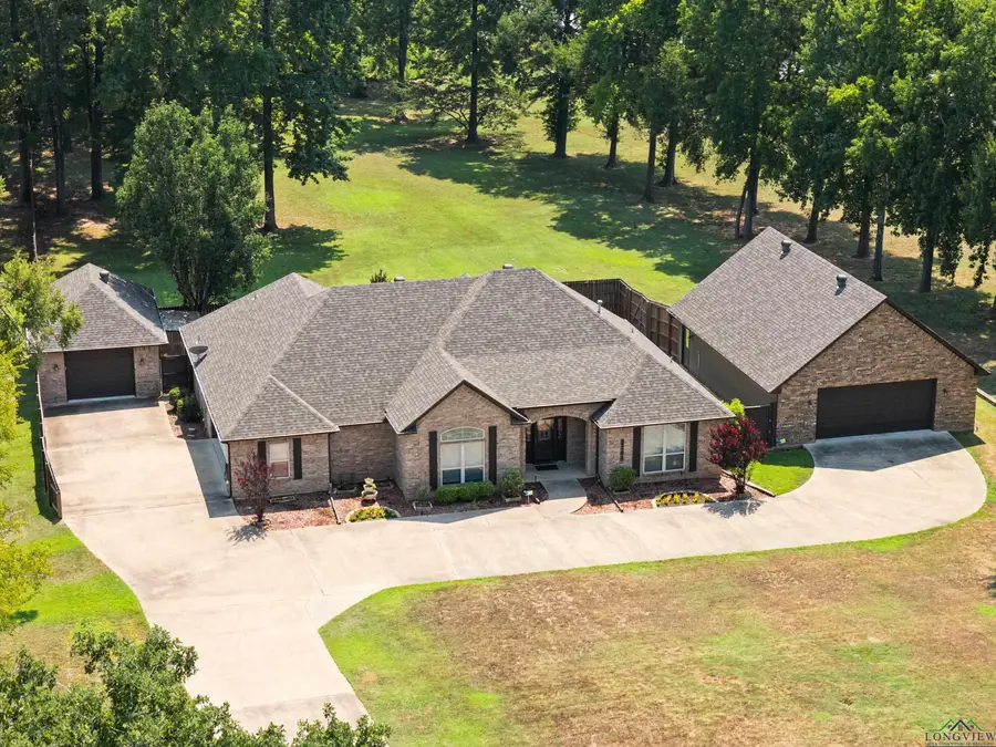 2702 Houston Street, Kilgore, TX 75662-9876 - Image #3